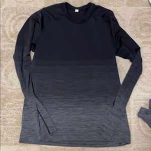 Lululemon long sleeve shirt